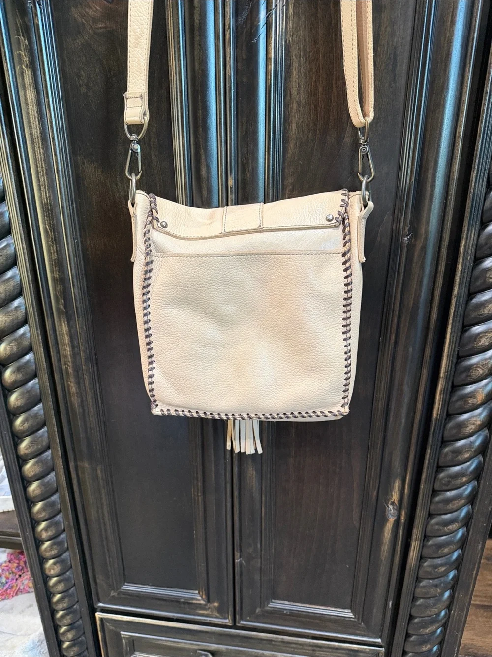 STS ranchers Fringe Studded Crossbody Bag - Cream
